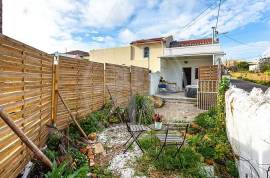 Semi-detached country house with garden near Fuzeta