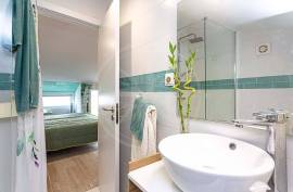 Semi-detached country house with garden near Fuzeta