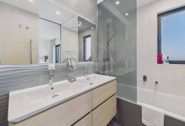 Cabanas Ocean View – Exclusive 2 bedroom waterfront apartment