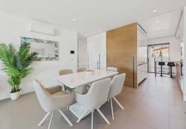 Cabanas Ocean View – Exclusive 2 bedroom waterfront apartment