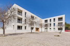 Impressive 3 bedroom top floor apartment in Moncarapacho