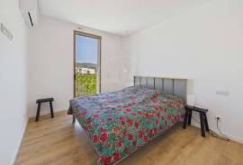 Impressive 3 bedroom top floor apartment in Moncarapacho