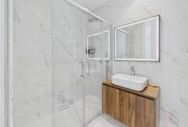 Impressive 3 bedroom top floor apartment in Moncarapacho