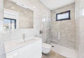 Brand New 6 Bedroom Contemporary Villa in Tavira Centre