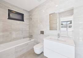 Brand New 6 Bedroom Contemporary Villa in Tavira Centre