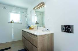 Tavira 4 Bed villa with heated pool, garden & energy-smart year-round comfort