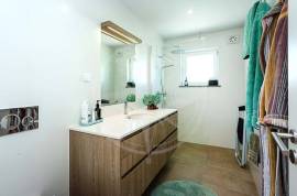 Tavira 4 Bed villa with heated pool, garden & energy-smart year-round comfort