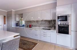 Detached, energy efficient 4 bed sea view villa with pool & garden near Ria Formosa