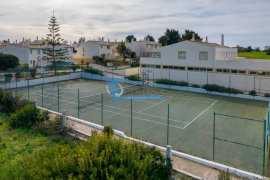 Semi-detached house T0+2 located in Ponta Grande Resort-Albufeira