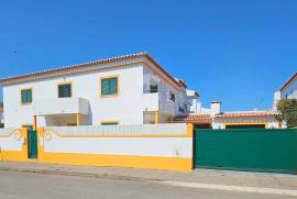 Luxury 4 Bedroom Villa in Quinta del Rey – Beja