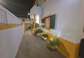 Luxury 4 Bedroom Villa in Quinta del Rey – Beja