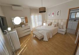 Luxury 4 Bedroom Villa in Quinta del Rey – Beja