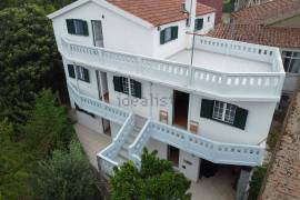 Excellent 5 Bed Villa For Sale In Midoes Portugal