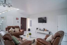 Luxury 4 Bedroom Villa For Sale in The Orchard Golf and Country Club, Dasmarinas Philippines Luxury 4 Bedroom Villa For Sale in The Orchard Golf and Country Club, Dasmarinas Philippines