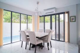 Luxury 4 Bedroom Villa For Sale in The Orchard Golf and Country Club, Dasmarinas Philippines Luxury 4 Bedroom Villa For Sale in The Orchard Golf and Country Club, Dasmarinas Philippines