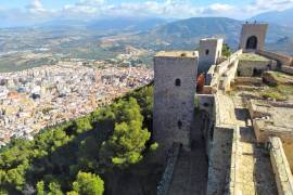 Traditional 2 Bed Townhouse For Sale in Jaen Spain Traditional 2 Bed Townhouse For Sale in Jaen Spain