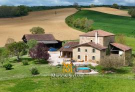 Luxury 5 Bed Equestrian Home For Sale In CASTELNAU D’ANGLES Occitanie France