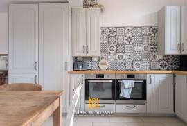 Luxury 5 Bed Equestrian Home For Sale In CASTELNAU D’ANGLES Occitanie France