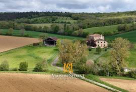 Luxury 5 Bed Equestrian Home For Sale In CASTELNAU D’ANGLES Occitanie France