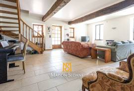 Luxury 5 Bed Equestrian Home For Sale In CASTELNAU D’ANGLES Occitanie France