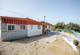 3 bedroom villa | with land | in Salir | Mountain view