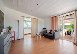 3 bedroom villa | with land | in Salir | Mountain view