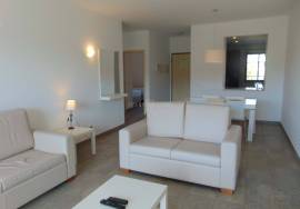 Stylish T2 Apartment for Sale in Portimão – Prime Investment Near Race Track