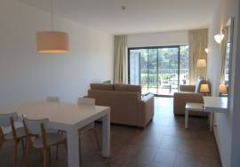 Stylish T2 Apartment for Sale in Portimão – Prime Investment Near Race Track
