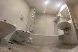 Stylish T2 Apartment for Sale in Portimão – Prime Investment Near Race Track