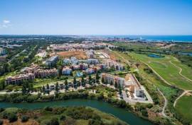 2 Bedroom Duplex Apartment for Sale in Vilamoura – Golf Front | Close to the Marina and Beach