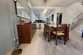 Moradia a venda na Rua 25 de Abril - Sao Bartolomeu - Praia Verde