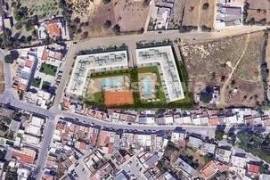 Land with Industrial Warehouse - Possible construction Land with Industrial Warehouse - Possible construction