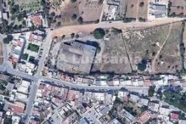 Land with Industrial Warehouse - Possible construction Land with Industrial Warehouse - Possible construction