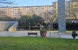 2+1 Bedroom Apartment Centro de Matosinhos top floor