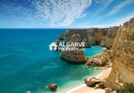 Unique Villa in the Heart of Faro with Patio and Strong Potential