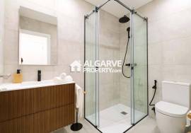 Fully renovated 2 bedroom apartment close to the golf courses and Marina in Vilamoura