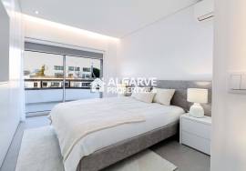 Fully renovated 2 bedroom apartment close to the golf courses and Marina in Vilamoura