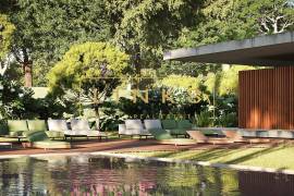 LABYRINTH: 4-Bedroom Cliff & Beachfront Home