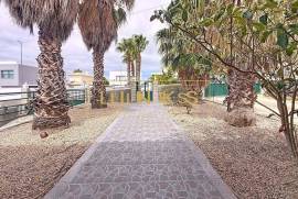 Exclusive 3-bedroom villa in the heart of Porto Santo