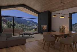 IMPOSING NEW BUILD SEMI-DETACHED HOUSE IN THE INCLES VALLEY