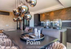 3+1-Bedroom Apartment with Stunning Views & Jacuzzi | Marina of Portimão