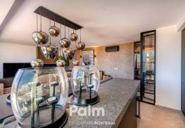 3+1-Bedroom Apartment with Stunning Views & Jacuzzi | Marina of Portimão