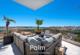 6-Bedroom Penthouse with Panoramic Views &  Jacuzzi | Marina de Portimão