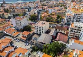 OFFICE LOCATED IN THE CENTER OF FUNCHAL
