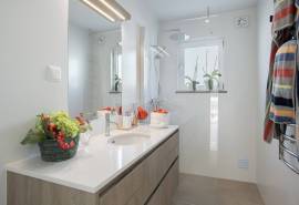 Tavira – Comfortable 4-bedroom villa with garden, pool and rooftop views