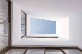 Townhouse in the centre of Ferragudo