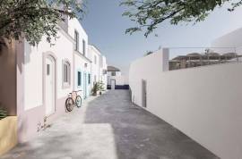 Townhouse in the centre of Ferragudo