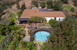 Tavira - 2+1 peaceful property tucked away in the countryside hills