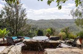 Tavira - 2+1 peaceful property tucked away in the countryside hills