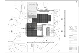 Plot with project approved in Vale del Rei